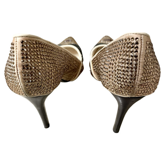 Alice + Olivia Dina Crystal Covered High Heels Sparkly MSRP $395 - Picture 4 of 12